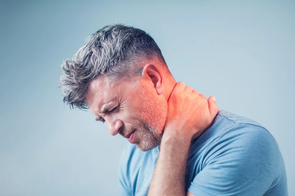 A person with neck pain